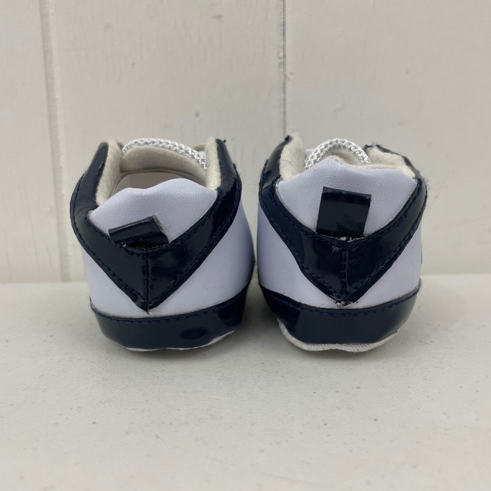 Fila Grant Hill 2 Retro Infant Crib Shoes White Navy 0-6 Months Toddler - Picture 4 of 8